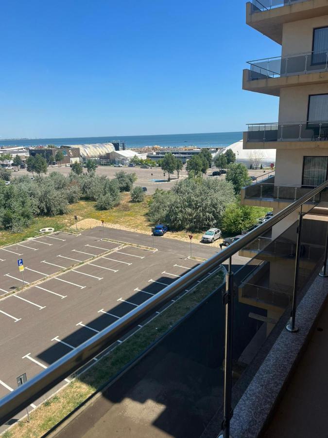 Apartamento Monalissa Summerland Mamaia Exterior foto